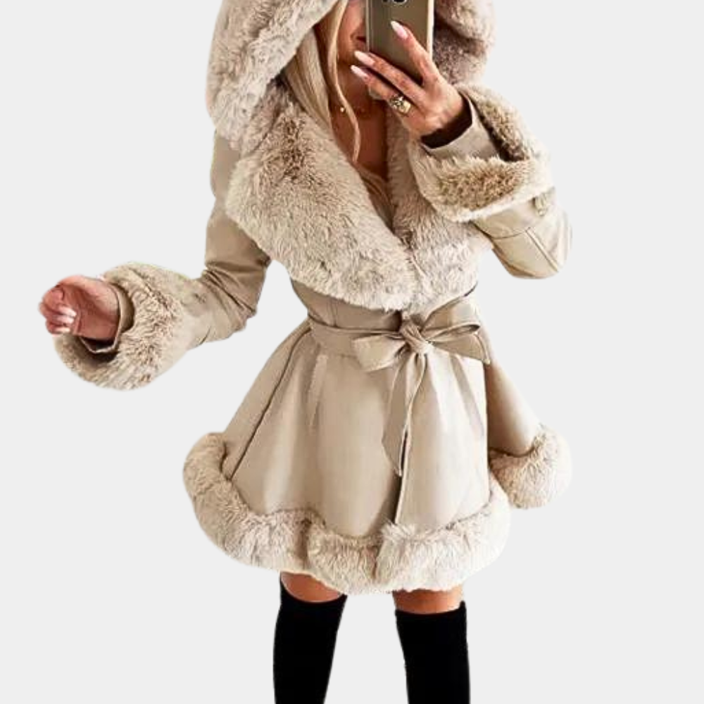 Petronela | Women's Warm Hooded Jacket for Stylish Winter Comfort 1